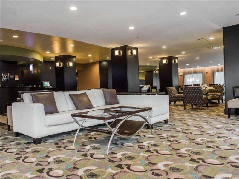 Comfort Suites Лейк-Сіті Екстер'єр фото