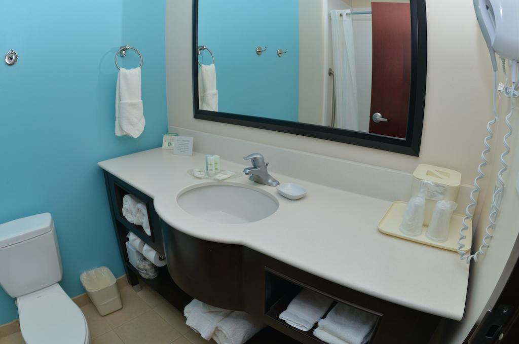 Comfort Suites Лейк-Сіті Екстер'єр фото