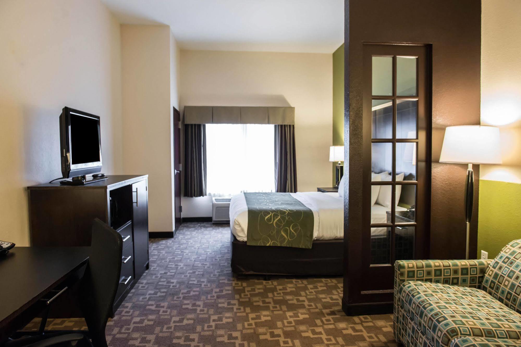 Comfort Suites Лейк-Сіті Екстер'єр фото